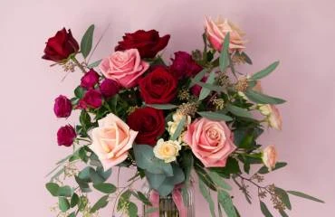 Valentines Day Flowers & Gifts